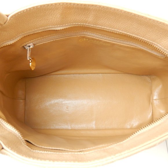 Chanel Tote Bag Caviar Skin Beige Matelasse - Picture 8 of 8
